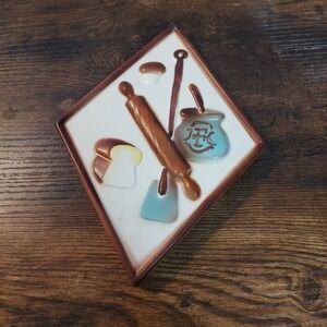 Vintage Lefton Kitchen Wall Plaque 3003 Diamond Ceramic Baking Rolling Pin 9x7